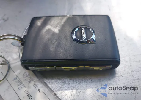 2024 Volvo Xc60 Plus from USA, damaged, VIN YV4L12RL8R1776951